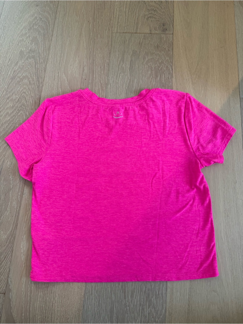 Beyond Yoga Featherweight Cropped Tee
Pink Glow Heather / M - Picture 4 of 4